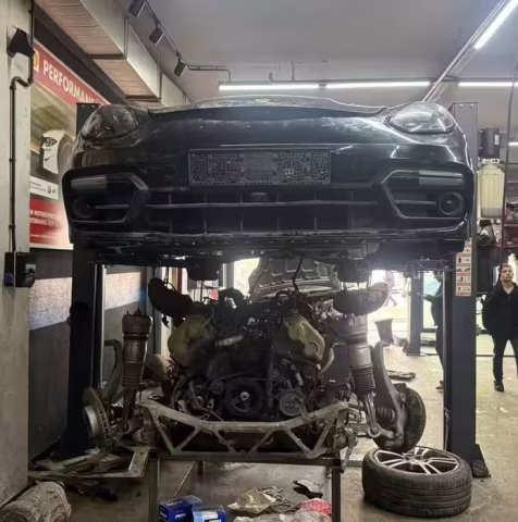 Porsche mekanik onarımlar, Porsche motor aşağı